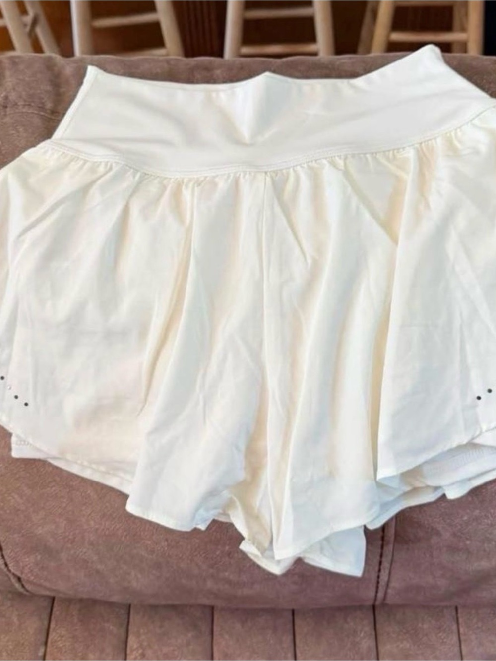 HALARA Cream Athletic Skort Shorts